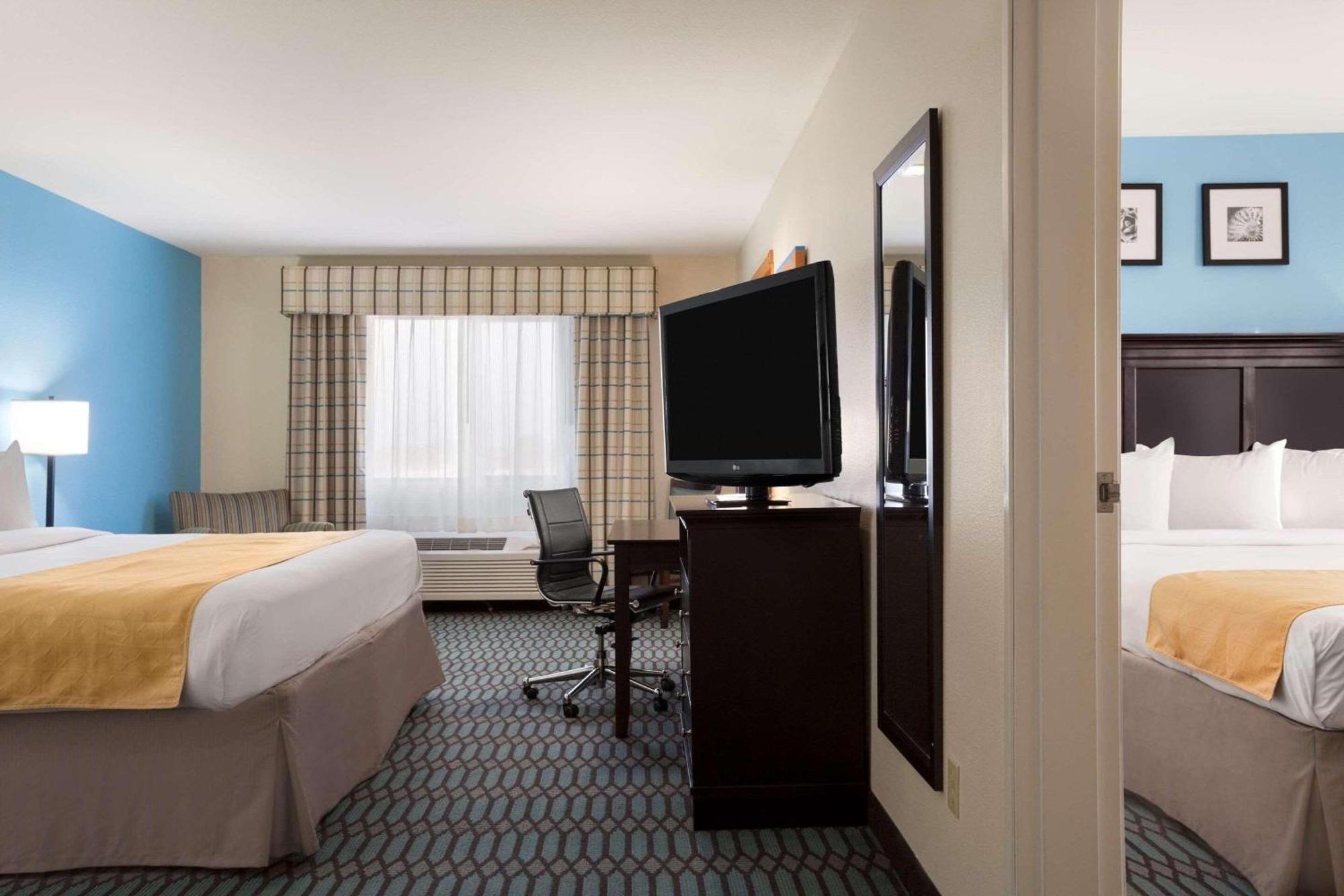 Country Inn & Suites By Radisson, Lubbock, Tx Экстерьер фото