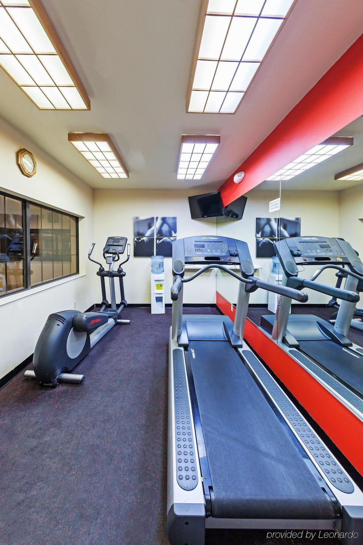 Country Inn & Suites By Radisson, Lubbock, Tx Экстерьер фото